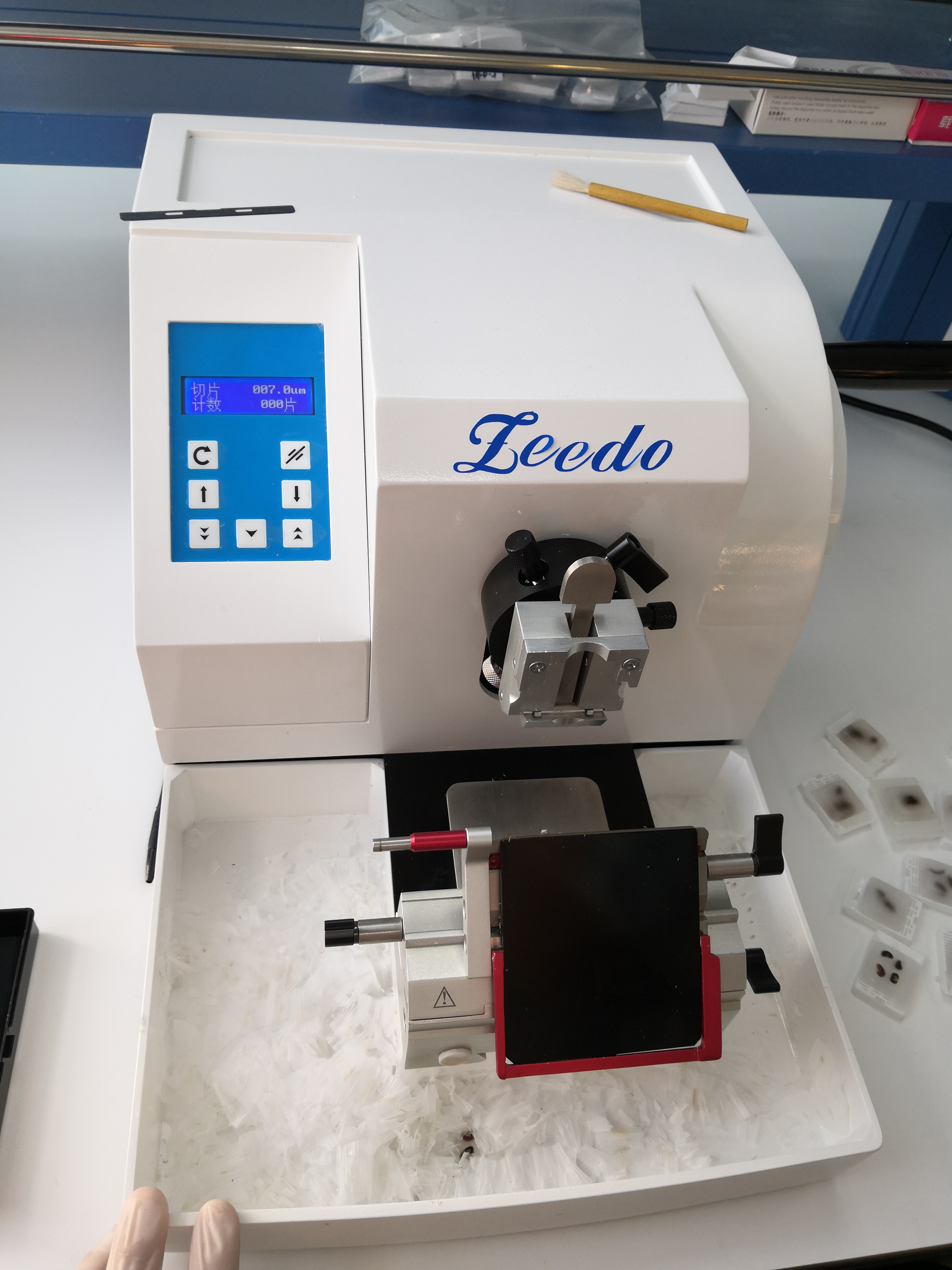 半自動(dòng)切片機(jī)